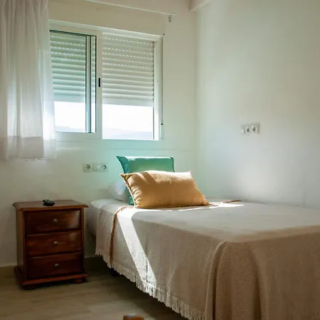 Atico Surf فامارا